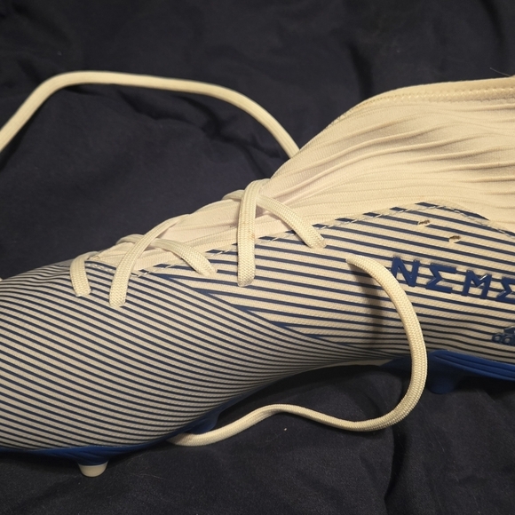 Adidas NEMESIS Men\'s White and Blue Athletic SOCCER CLEATS 11.5 main image 6